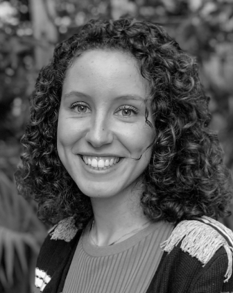 julia-garcia-bw@2x