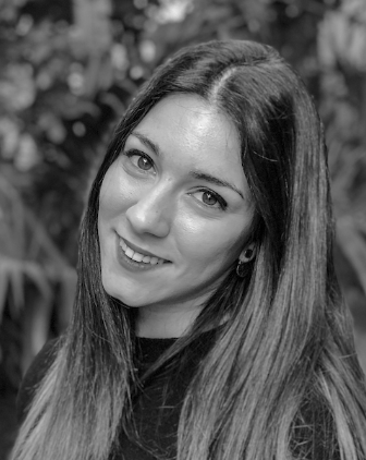 lola-bernardo-bw@2x